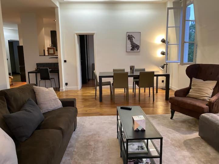 Appartement 3 Chambres Paris 7E מראה חיצוני תמונה